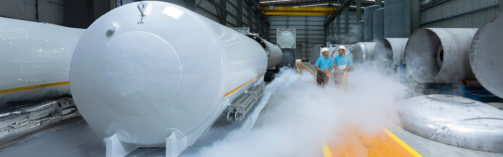 Liquid Nitrogen Storage Tank
