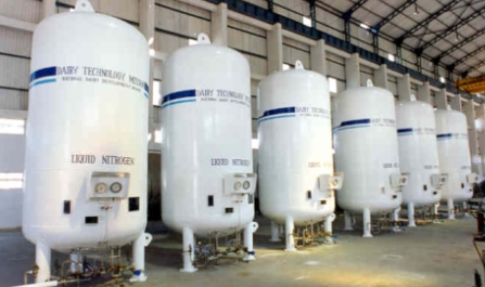 cryogenic vessels and vacuum insulated tanks